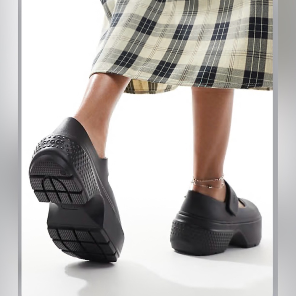 CROCS Stomp Mary Janes NWOT - Picture 11 of 16